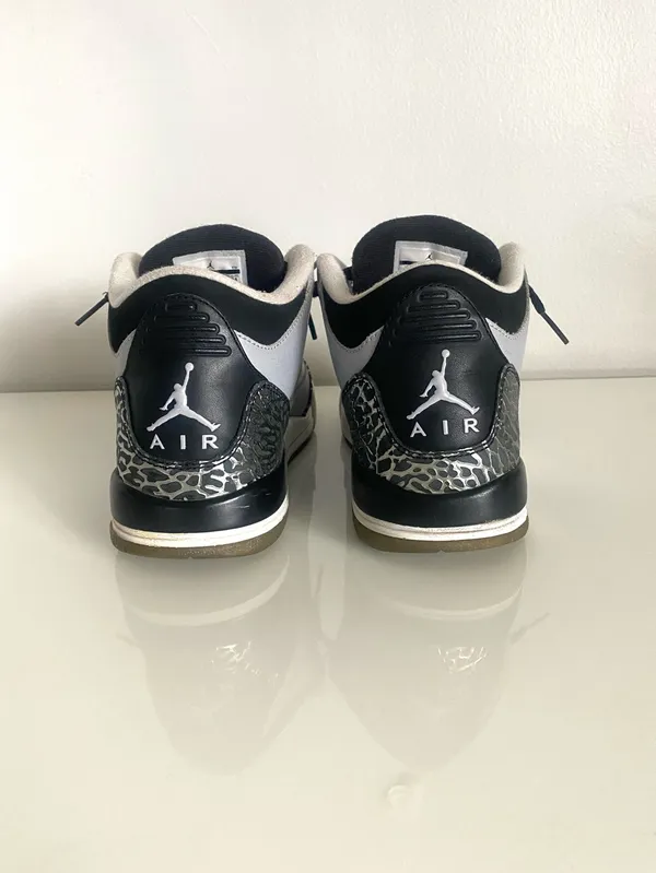 Jordan 3 Retro Wolf Grey - Image 5
