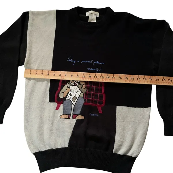 Vintage 90s Bear Sweater Knit Size S Made in Hong Kong Novelty Graphic Top - Image 6
