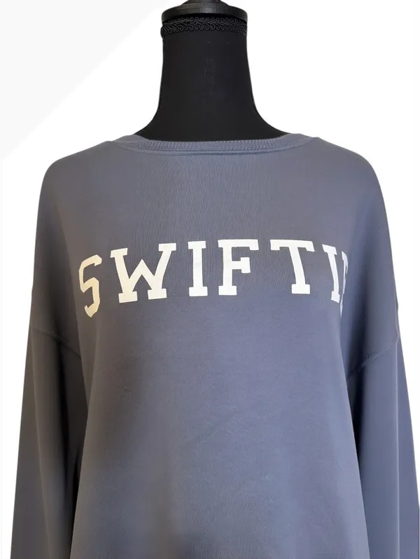 Taylor Swift Gray Swiftie Crewneck Sweatshirt Size L - Image 2