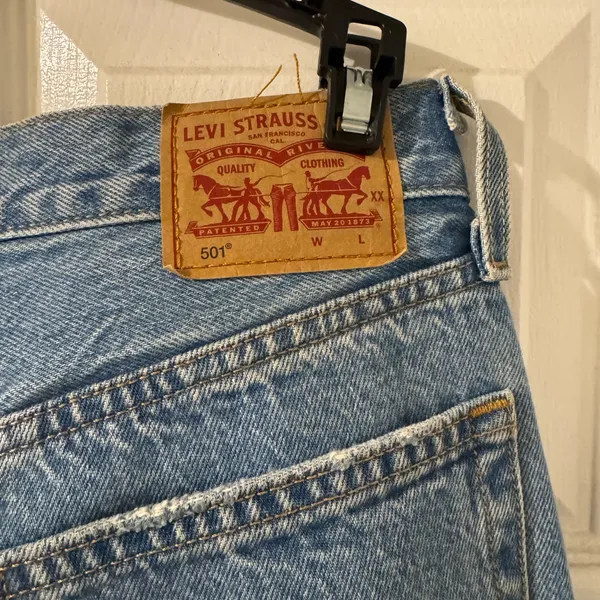 Levi's Light Blue Boyfriend Jeans - Image 6