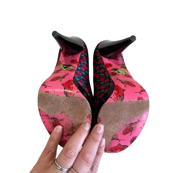 Vintage Betsey Johnson Red Green‎ Floral Platform Heels Y2K Pumps Size 5.5 - Image 8