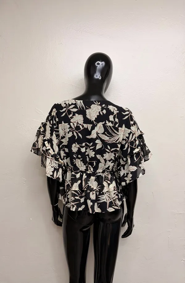 Marc New York Women's Black Floral V-Neck Ruffle Blouse - Image 5