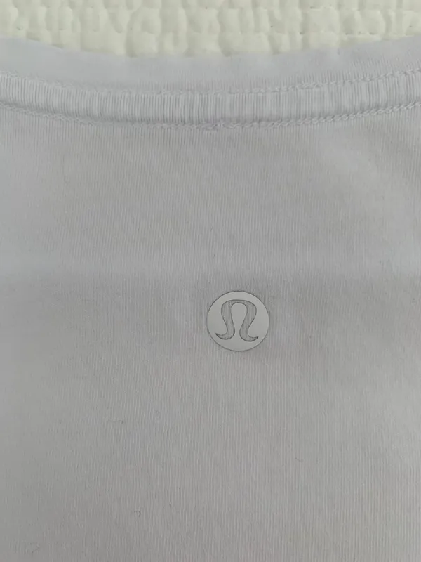 Lululemon Tee - Image 5