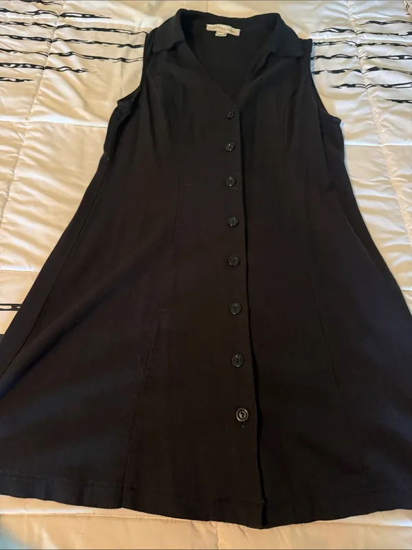 Monteau Los Angeles Sleeveless Black Button-Front A-Line Dress - Image 2