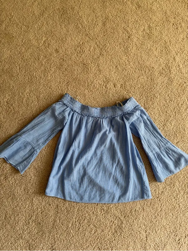 Lilly Pulitzer preppy summer blue pinstripes bell sleeve off the shoulder top xs - Image 2