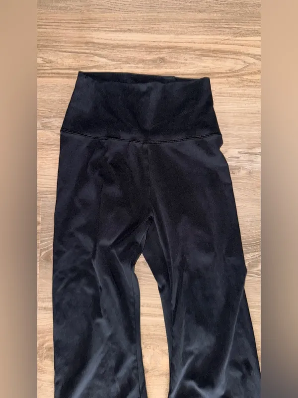 aerie navy high-rise flared leggings - Image 2