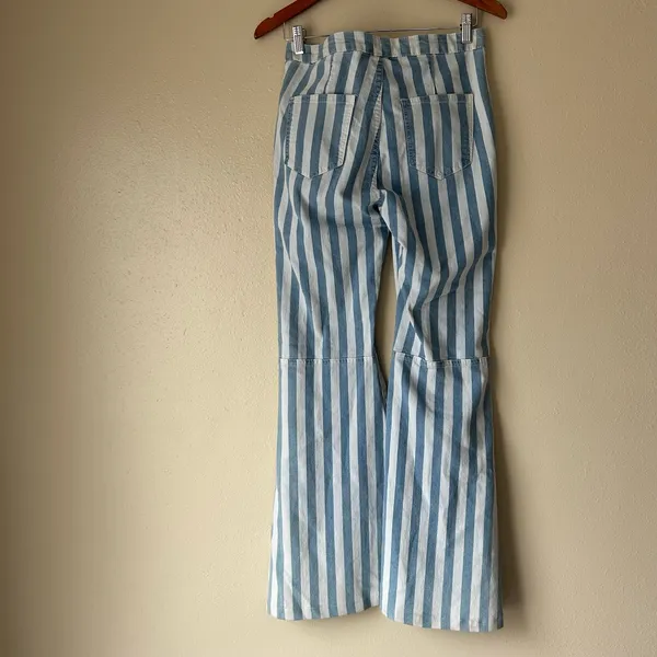 Buddy Love Blue and White Jojo High Waist Stripe Flare Jeans Size 28 - Image 9