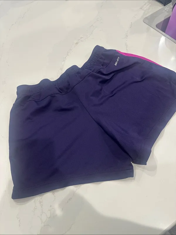 Nike dri fit two tone purple and fuscia running shorts size medium - Image 2