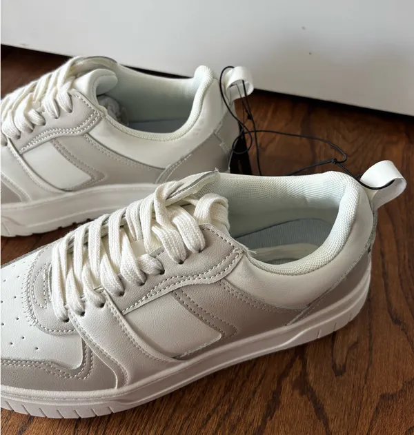 Forever 21 Tennis shoes - Image 6