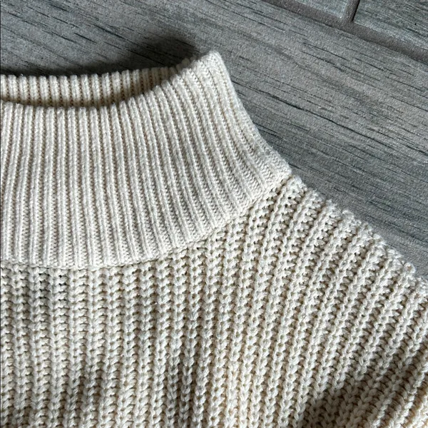H&M Divided Beige Knit Sweater - Image 3