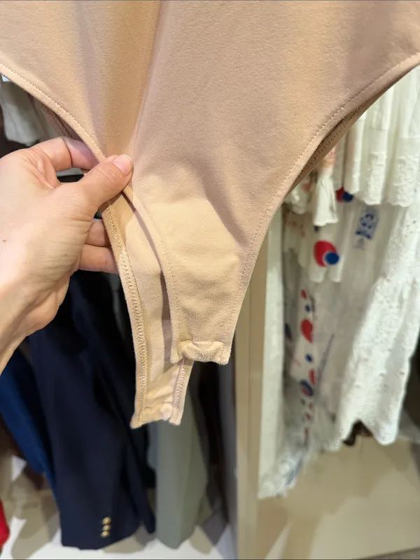 Zara Sleeveless High-Neck Bodysuit in Blush Peach - Image 4