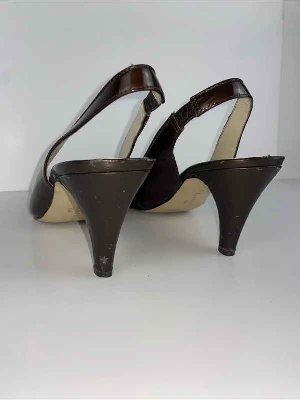 Brown Patent Slingback Heels Size 8.5 Anne Klein - Image 6