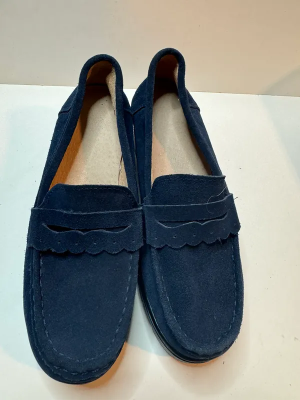 Womens Navy Loafers Size 39 - Image 2
