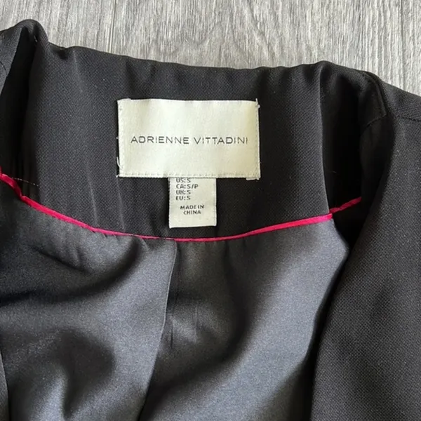 Adrienne Vittadini Black Blazer With‎ Ruffle Sleeves Size S - Image 4