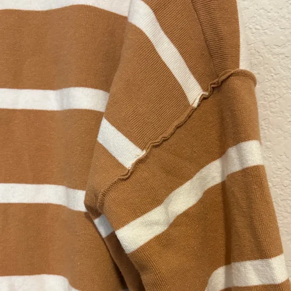 Relaxed fit Striped Crewneck Sweater - Black and Tan - Image 4