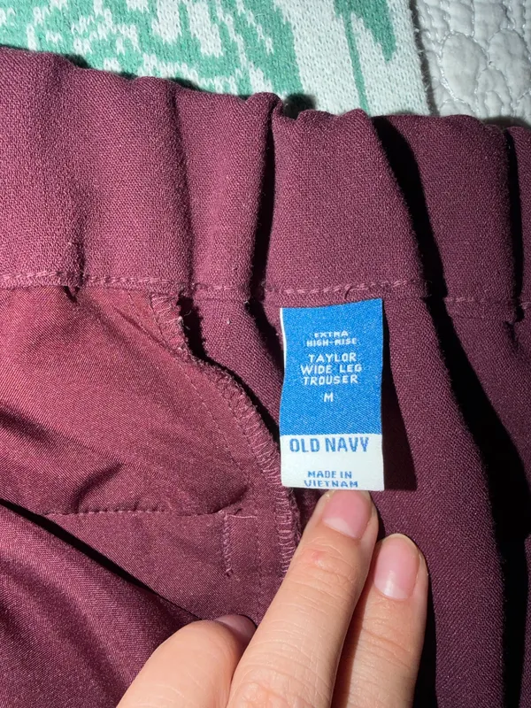 Old Navy Pants Taylor Trouser - Image 4