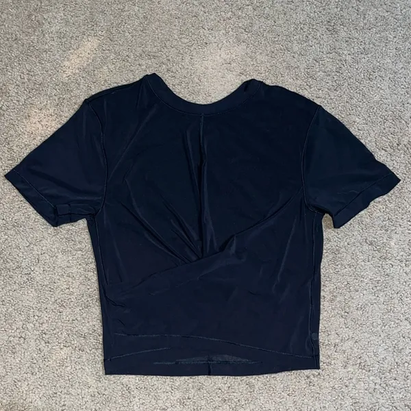 Lululemon Lightweight‎ Mesh Reversible Yoga T-Shirt Sheer Short Sleeve Black 2 - Image 5