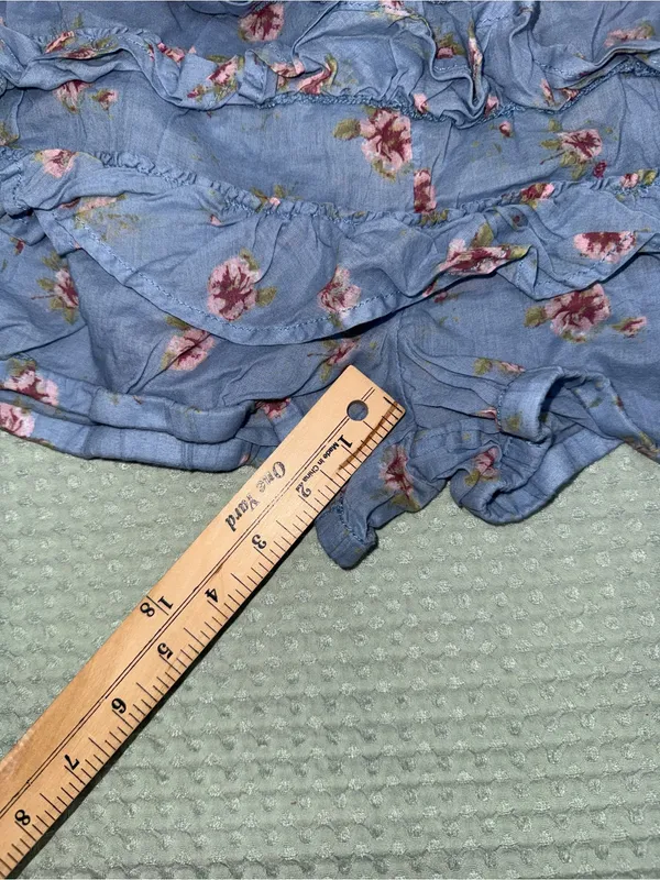 Free People Ruffle Up Bloomer Blue Floral Tiered Ruffle Shorts Mens Size M - Image 4