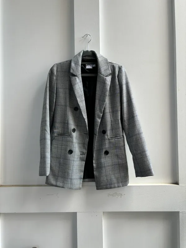 Princess Polly Cloe Fanti Blazer Grey - Image 4