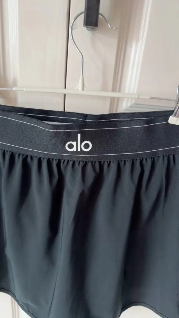 Alo Yoga Black Sports Skirt, Size S - Image 2