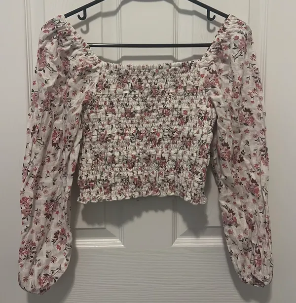 American Eagle smockedPuff Sleeve SquareNeck Blouse - Image 3