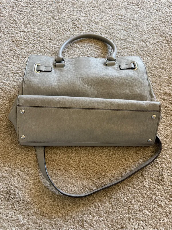 Michael Kors Light Gray Pebbled Leather Satchel with Chain Strap - Image 13