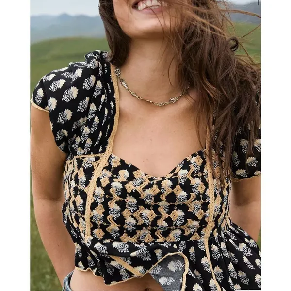 Womens American Eagle Outfitters AE Cropped Embroidered Babydoll Top - Sz XS - Image 2