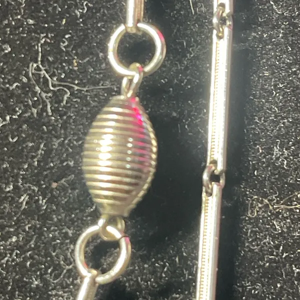 Vintage Silver Tone Long Chain Necklace 54” – Bar Link w/ Textured Beads - Image 3