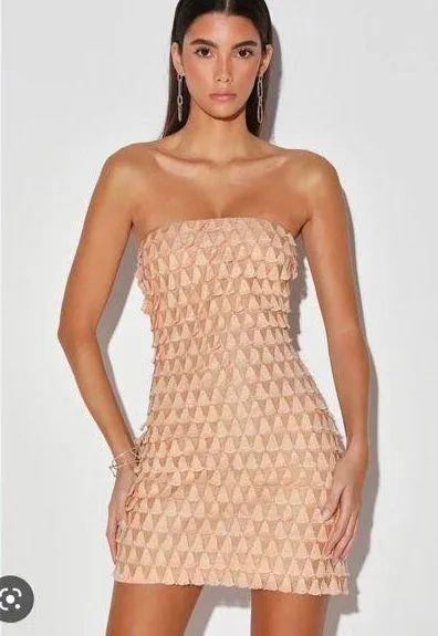 Lulus Cocktail dress - Image 4