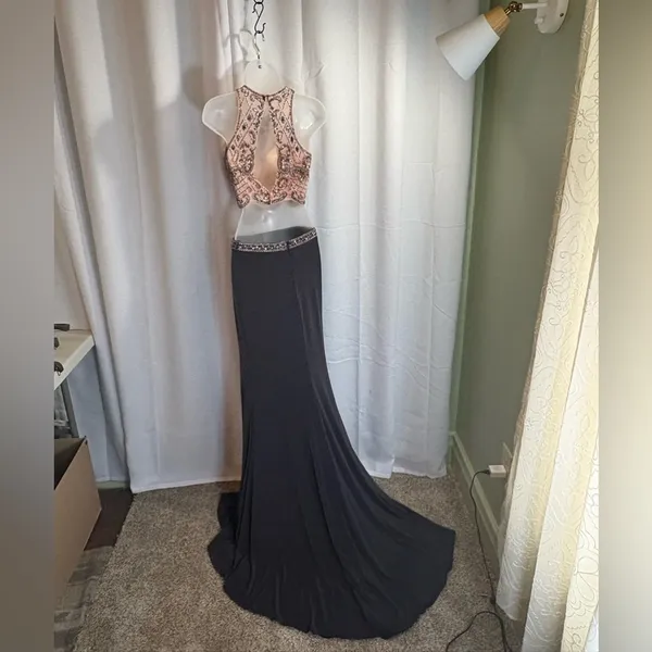 Sherri Hill Shimmery Sleeveless Two Piece‎ Dress 50157 Metallic Pink Beaded Prom - Image 9