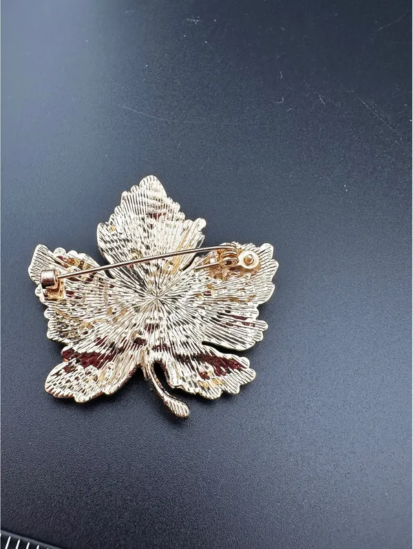 Autumnal Crystal Maple Leaf Brooch Pin Pink - Image 4