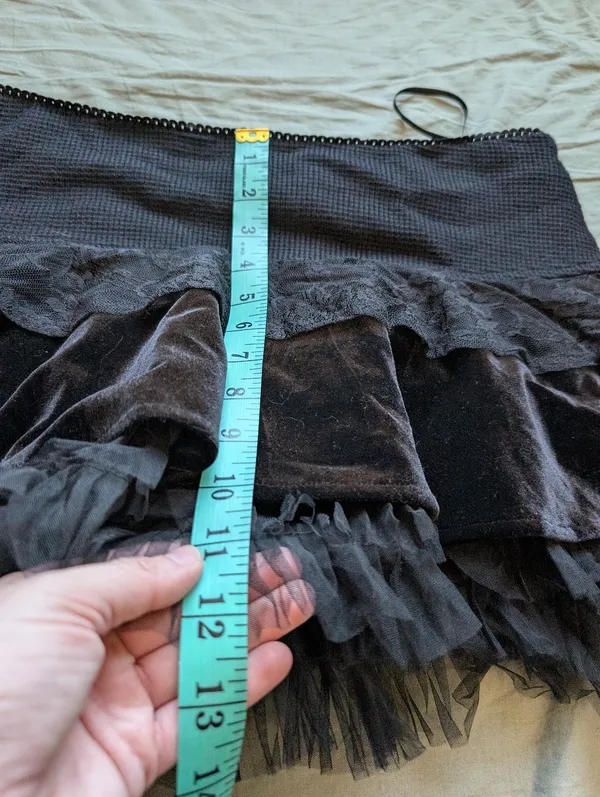 Tunnel Vision Velvet and Tulle Pleated Mini Skirt Large Black - Image 7