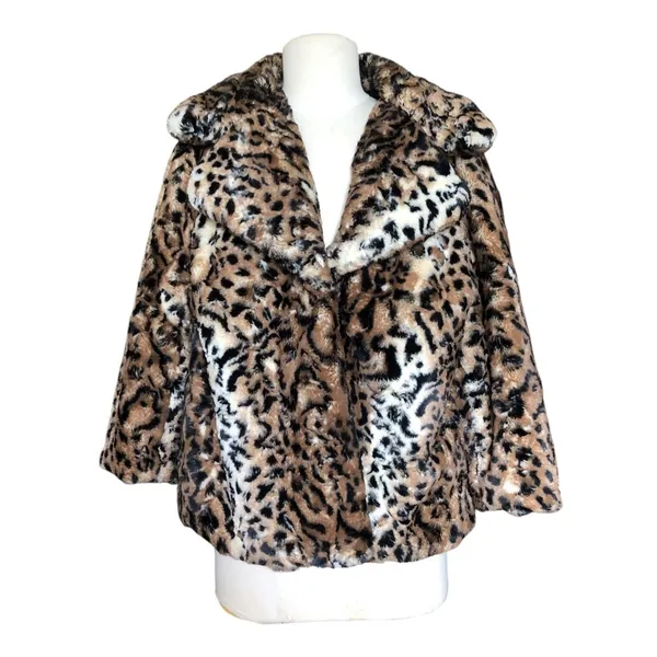 Chaus Leopard Faux Fur Coat Women’s Medium Animal Print Snap Front Jacket - Image 8