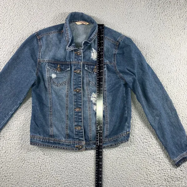 Highway Jeans Denim Jacket Women M Medium Wash Distressed‎ Ripped Trucker - Image 4