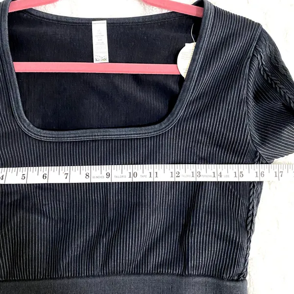 NEW Aerie Offline Black Sidewalk Seamless Ribbed Long Sleeve Cropped Top XL - Image 6