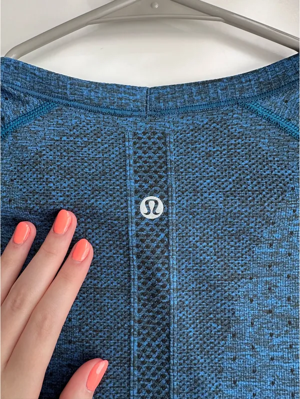 Lululemon Swiftly Tech Short Sleeve - Image 3