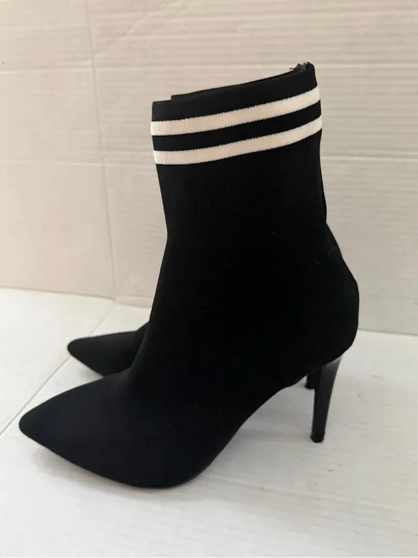 Material Girl Paisley Sock Booties fall black white stripe boots size 7 - Image 2