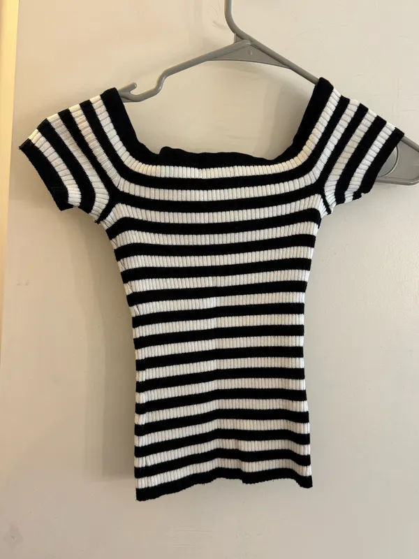 American Eagle Top - Image 2