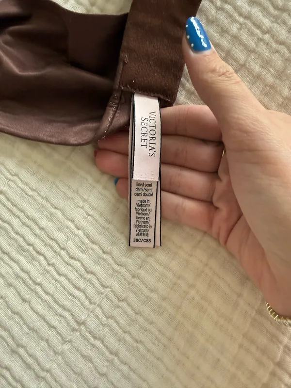 Victorias Secret Demi Bra - Image 2