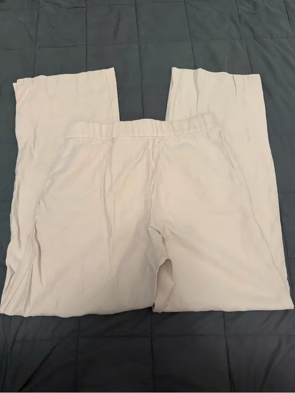 Tan high-waisted trousers with a relaxed fit. Size: 10 #highwaisted #trousers - Image 3
