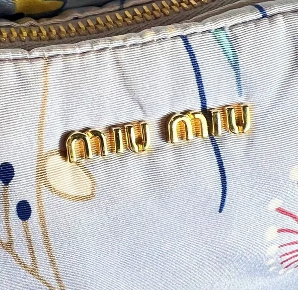 Miu Miu Baby Blue Silk Lined Clutch/Cosmetic Bag - Image 7