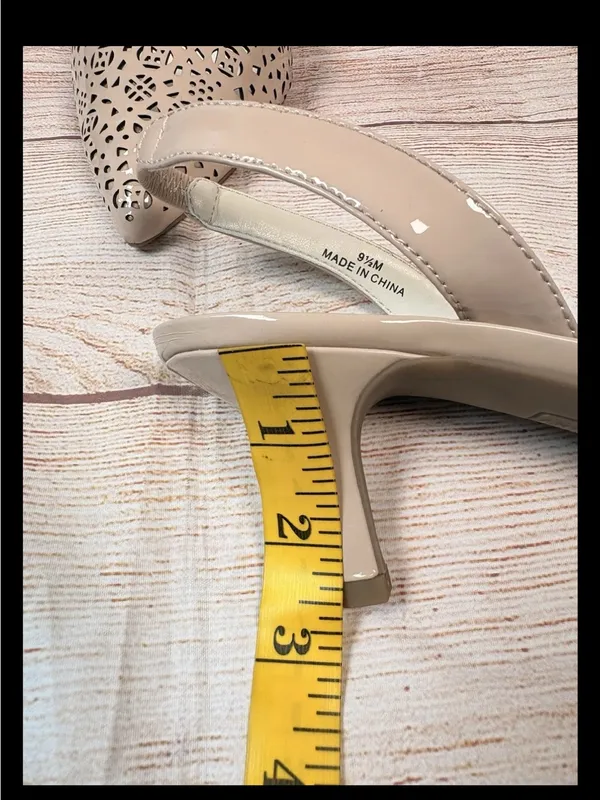 Anne Klein Women’s Sz 9.5M Tan Fabrizia w/Holes Design Slingback Kitten Heels - Image 10