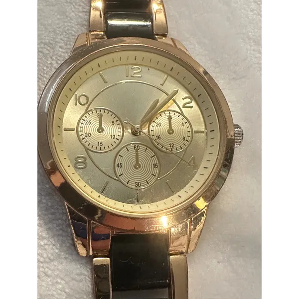 Gold Tone and Black‎ Bracelet Women's Fashion Watch Stainless Steel Back - Image 6