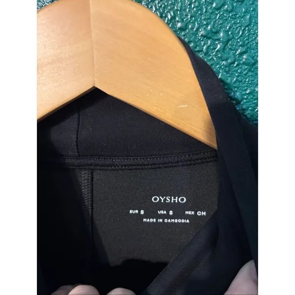 Oysho Black Soft Mock Neck Crewneck Sz Small - Image 2