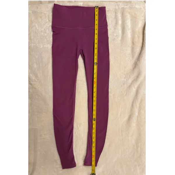 Lululemon Tight Stuff Tight II Berry Purple High Rise Running Leggings‎ Womens 6 - Image 8