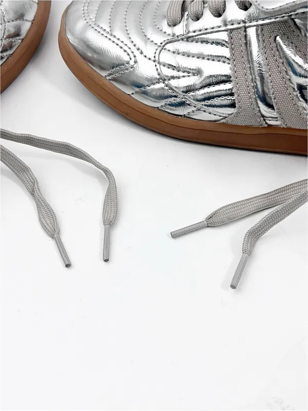 STEVE MADDEN Madrid Silver Metallic Lace Up Sneakers Shoes Size 7.5 Retro Casual - Image 11