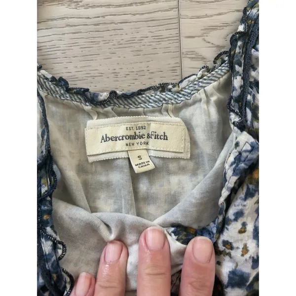 y2k ABERCROMBIE & FITCH floral smocked cami babydoll top SMALL tag - Image 2