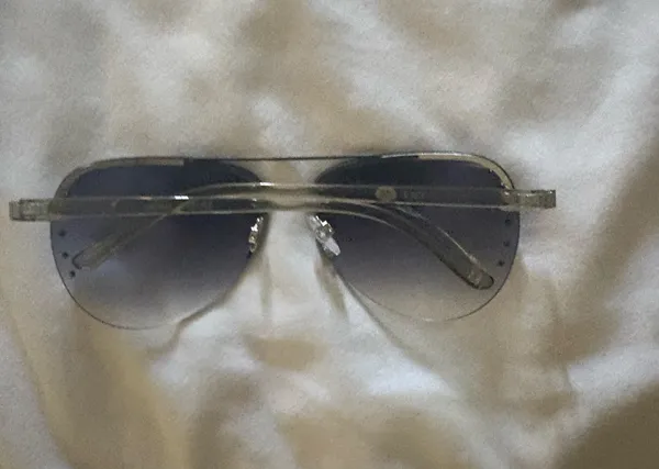 Women’s Diamond Stud Silver Metal Aviator Sunglasses Gradient Gray Lightweight Purple - Image 4