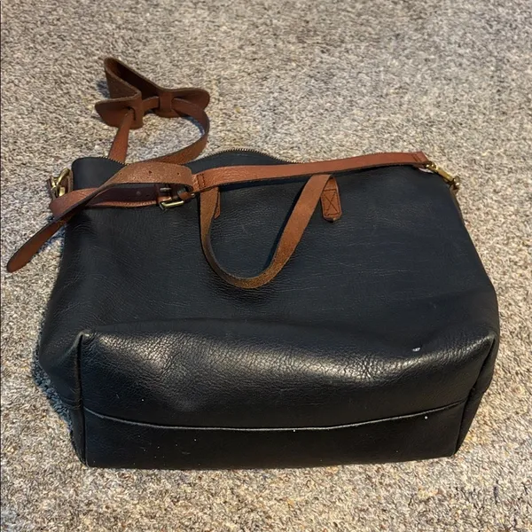 Madewell Leather Zip Top Transport Tote - Image 2