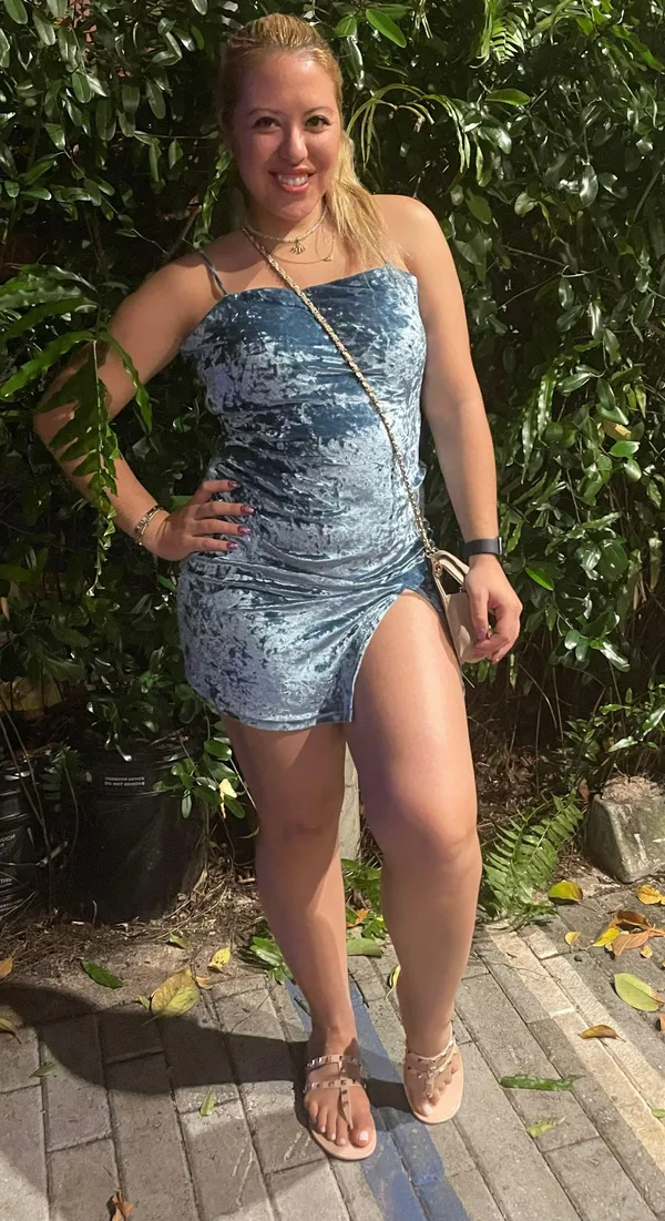 Buffbunny Velvet Dress - Image 2